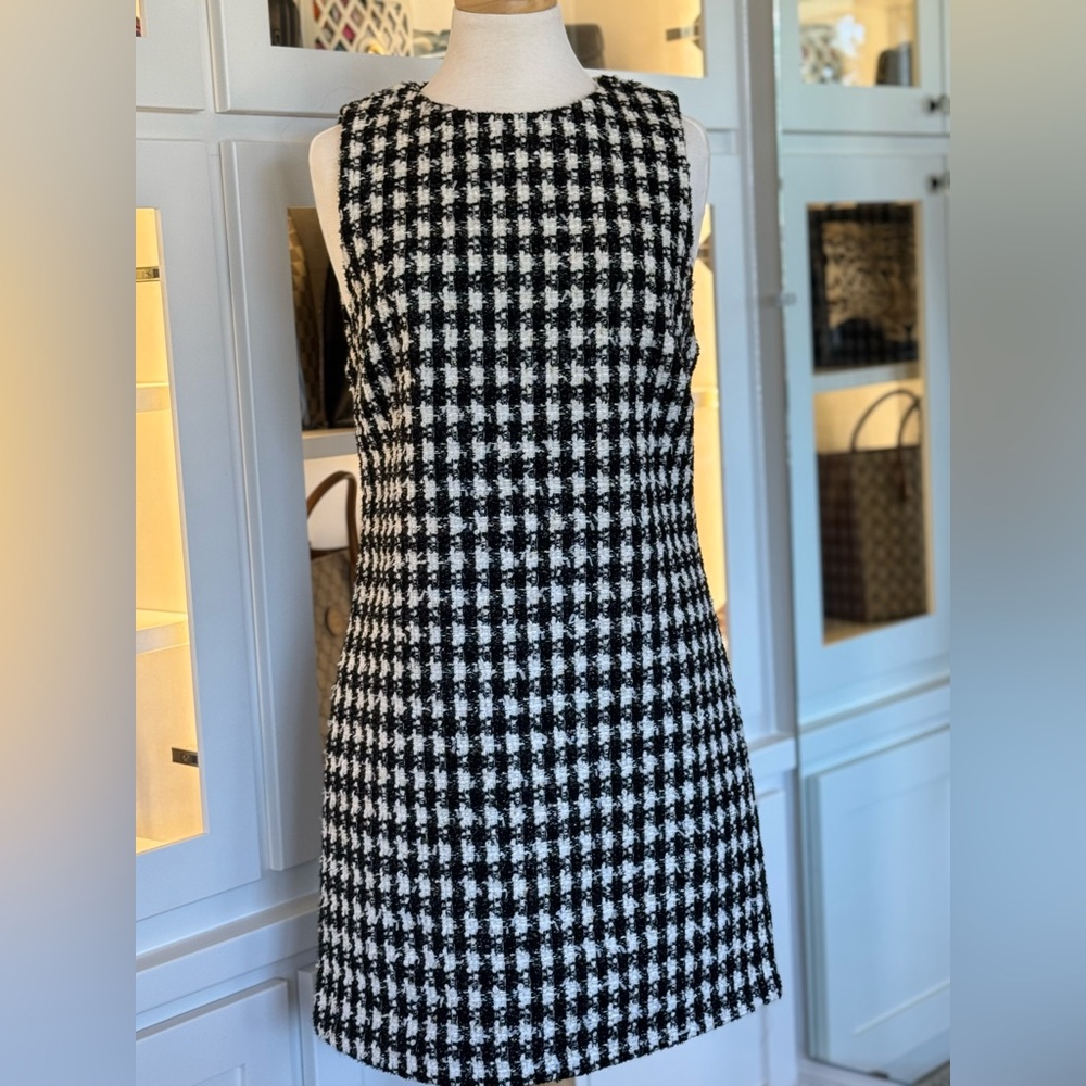 Alice + Olivia shift dress size 10